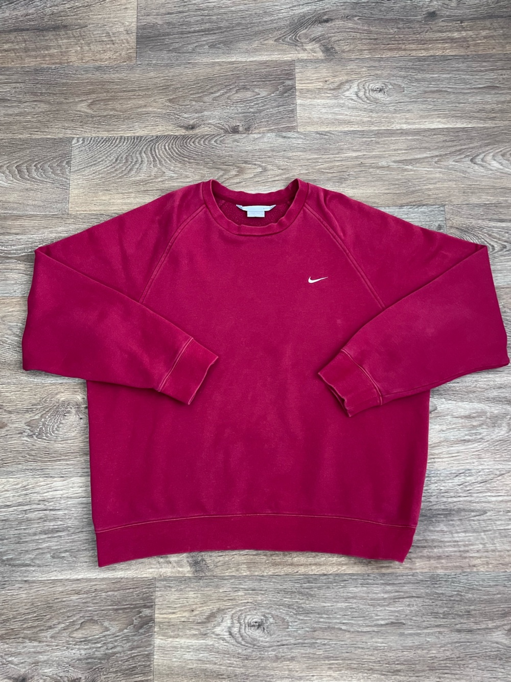 Vintage Y2K Nike burgundy crewneck sweatshirt #swoosh #athletic/A641